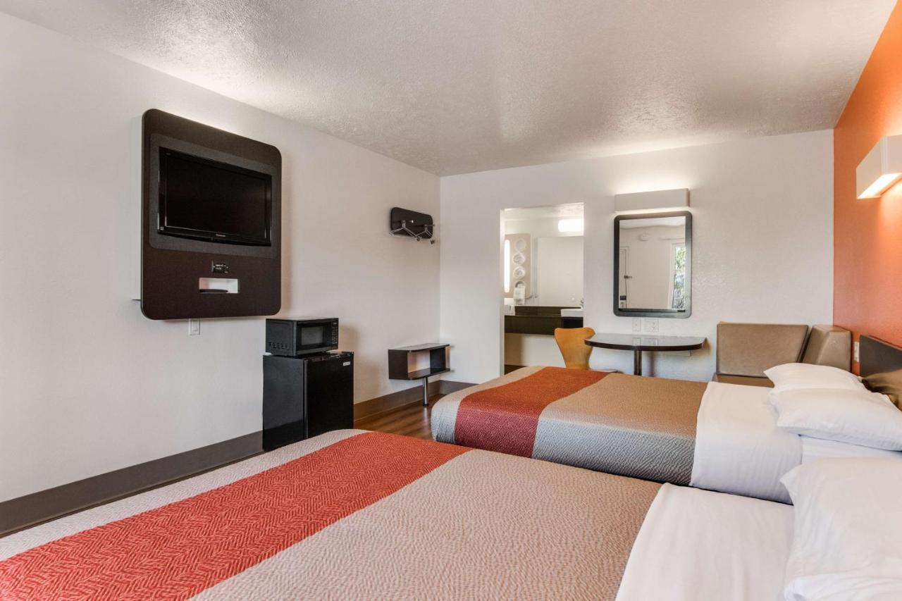 Motel 6-Youngstown, Oh מראה חיצוני תמונה